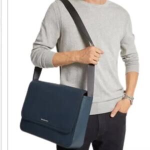 MICHAEL Michael Kors COOPER Navy blue pebbled leather Briefcase Messenger NEW